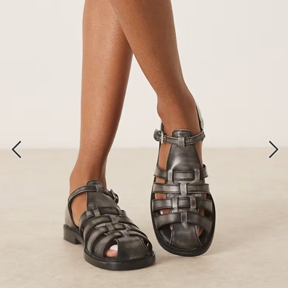 Free People Willow Fisherman Round Toe Leather Black Sandal Size 7.5 NEW